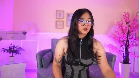 violetjonesx online show from May 2026 11:39:02 AM