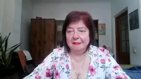 Snapshot of violetpulse chatting on April 2026 01:39:02 PM violetpulse online show from April 2026 01:39:02 PM