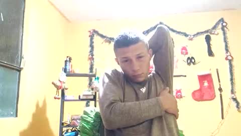 Snapshot of violetsexhot999 chatting on November 2025 10:18:02 AM Violet777 online show from November 2025 10:18:02 AM