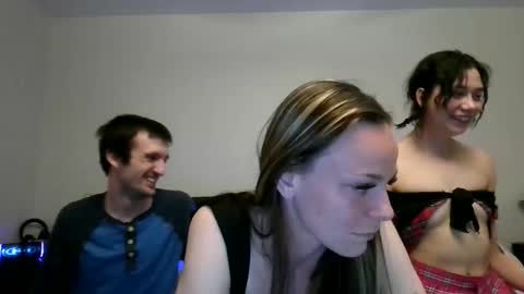 Snapshot of violett_taurus chatting on March 2026 07:03:02 AM violett_taurus online show from March 2026 07:03:02 AM