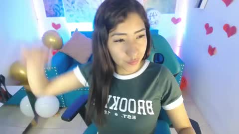 Violeta online show from February 2025 01:30:02 PM