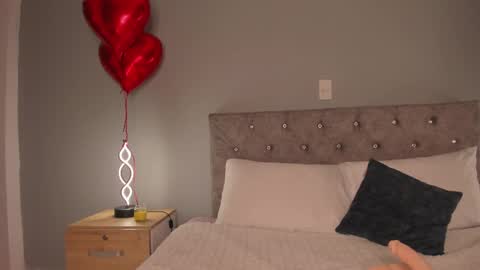 violetta independent model online show from February 2025 09:49:01 AM