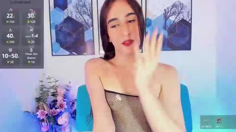 Snapshot of violetta_tss chatting on November 2025 04:09:02 PM Princess Violet Valerious Follow me IGX violetvalerious online show from November 2025 04:09:02 PM