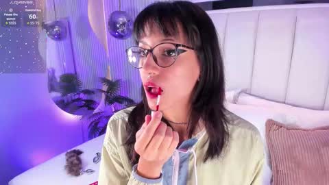 violettacolinss online show from March 2026 11:48:02 AM