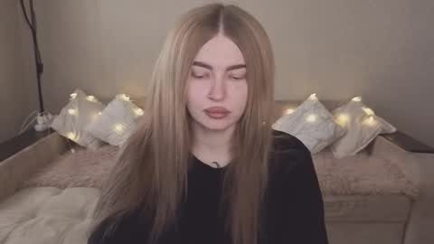 ViolettaOtis online show from November 2025 10:43:02 AM