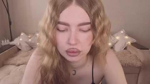 ViolettaOtis online show from April 2026 11:40:02 AM