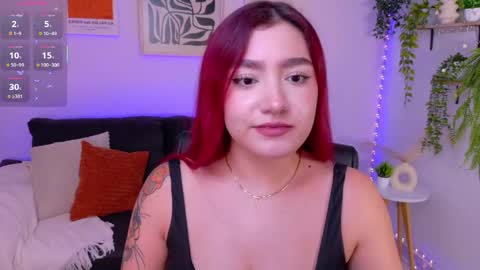 Snapshot of violettcastel chatting on May 2026 08:59:01 PM Violett Castel online show from May 2026 08:59:01 PM