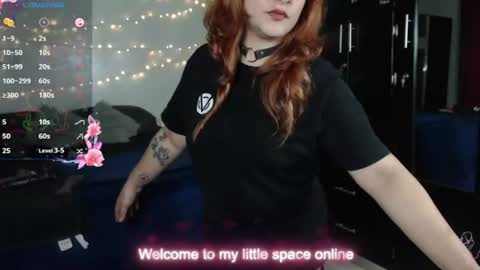 Snapshot of violettelynn_ chatting on July 2026 04:40:02 AM Violetta Morningstar online show from July 2026 04:40:02 AM