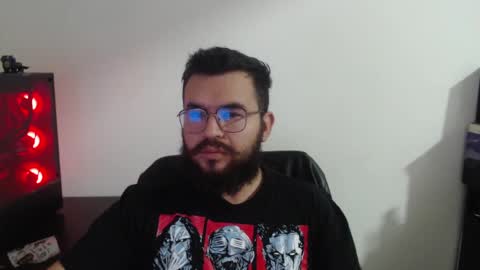 Snapshot of violettouse chatting on April 2026 04:54:02 AM Jhon online show from April 2026 04:54:02 AM