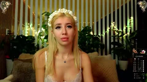 Violetta online show from December 2025 10:51:03 PM