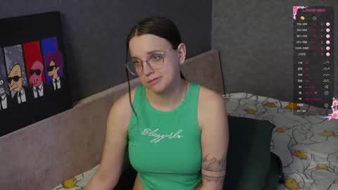 Violet online show from April 2026 03:07:01 AM