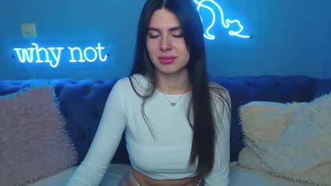 viollinalv online show from February 2025 03:36:02 PM