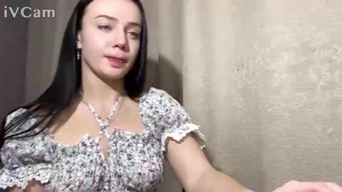 viora12 online show from March 2025 03:27:01 PM