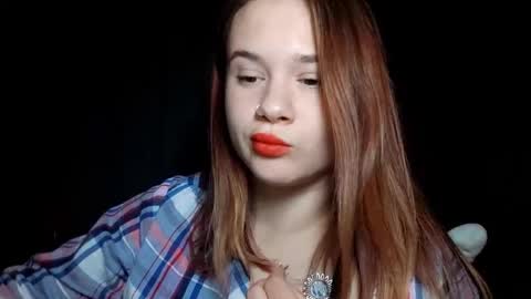 Mia online show from October 2025 04:26:01 PM
