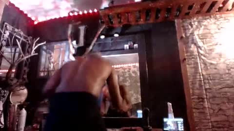 Omoje Ultra Mega online show from November 2025 11:18:02 PM