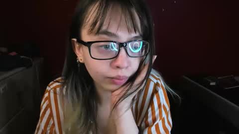Zoe online show from May 2026 08:27:01 PM
