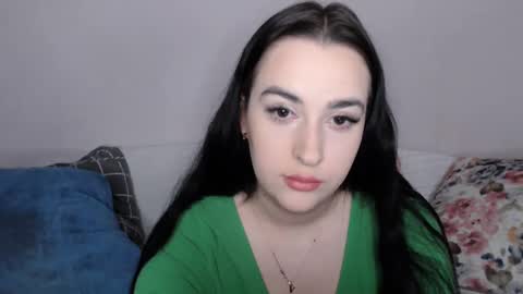 Vitalina online show from December 2024 01:00:01 PM