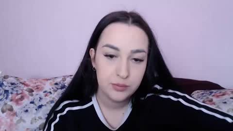 Vitalina online show from January 2025 11:37:02 AM