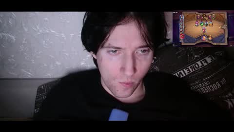 vitiligoboyy online show from December 2025 12:40:01 AM