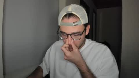 Vito Ferrer online show from March 2026 02:04:02 AM