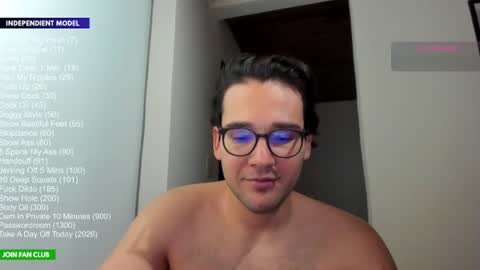 Snapshot of vito_ferrero chatting on June 2026 11:30:02 PM Vito Ferrer online show from June 2026 11:30:02 PM
