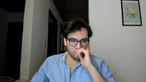 Snapshot of vito_ferrero chatting on July 2026 02:31:02 AM Vito Ferrer online show from July 2026 02:31:02 AM