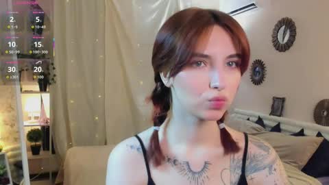 Snapshot of vittorianix chatting on May 2026 05:51:01 PM VittoriaNix online show from May 2026 05:51:01 PM