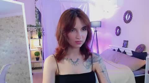 Snapshot of vittorianix chatting on June 2026 06:22:02 PM VittoriaNix online show from June 2026 06:22:02 PM