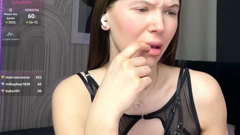 Vivian Evans online show from February 2025 07:05:01 AM