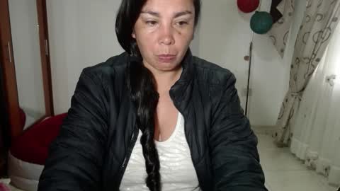 vivian_milf_paint online show from February 2026 11:49:01 AM