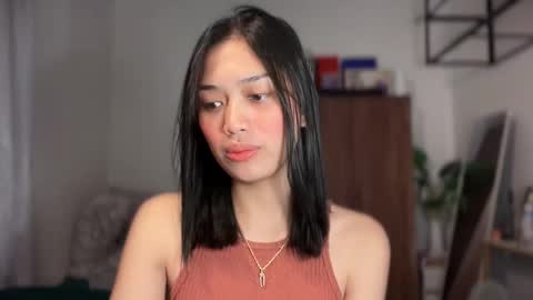 Vivian online show from February 2026 02:27:02 PM