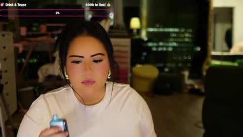 Snapshot of vivianaortega chatting on December 2024 02:14:01 AM Vivi online show from December 2024 02:14:01 AM