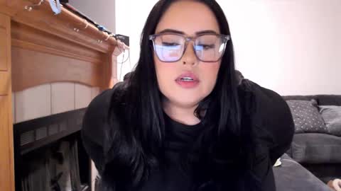 Snapshot of vivianaortega chatting on March 2025 02:17:01 AM Vivi online show from March 2025 02:17:01 AM