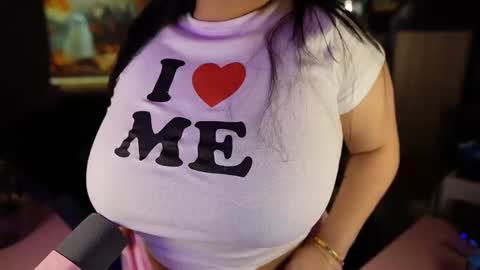 Snapshot of vivianaortega chatting on September 2025 05:35:02 AM Vivi online show from September 2025 05:35:02 AM