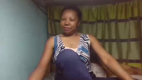 viviane0812 online show from October 2025 06:50:01 PM