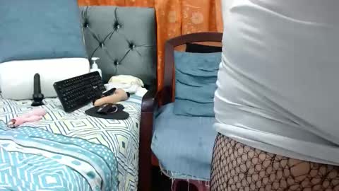 ViviannaJhonson online show from April 2026 01:11:01 AM