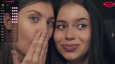 Snapshot of vivid_girls chatting on January 2025 11:01:02 AM Nelly and Mari online show from January 2025 11:01:02 AM