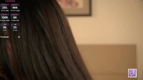 Snapshot of vivid_girls chatting on November 2025 07:25:01 AM Nelly and Mari online show from November 2025 07:25:01 AM