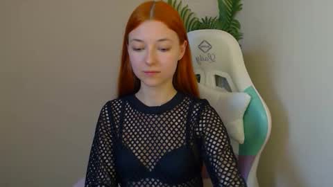 Vivien online show from April 2026 06:43:02 PM