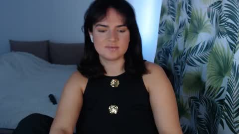 ViviRoses online show from May 2026 09:03:02 AM