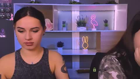 vivy_star online show from April 2026 06:53:01 PM