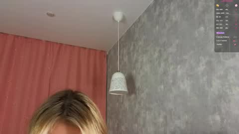 vivyboo111 online show from February 2026 08:27:01 PM