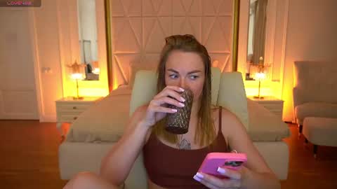 Ur Lady online show from June 2026 08:30:02 PM