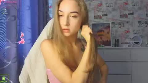 Snapshot of vlad1zy chatting on June 2026 08:01:02 AM Vlada online show from June 2026 08:01:02 AM