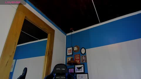 Vlad  online show from March 2025 02:32:02 PM