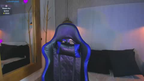 Vlad  online show from June 2026 04:33:01 PM