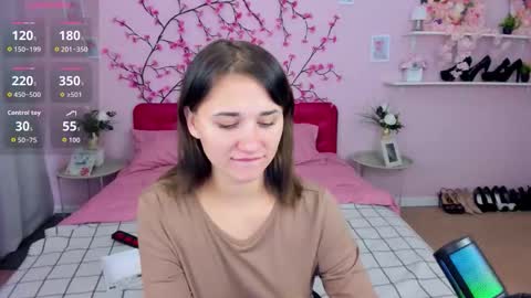 Vladlena online show from October 2025 07:07:02 AM