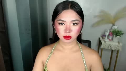 Snapshot of voganmarie chatting on June 2026 06:33:02 PM voganmarie online show from June 2026 06:33:02 PM