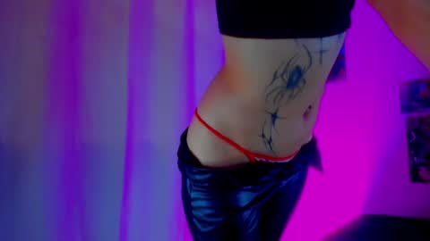 Snapshot of void_smokin chatting on June 2026 08:53:02 PM Gabriela online show from June 2026 08:53:02 PM