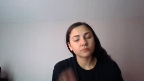 volentic online show from October 2025 04:57:01 AM